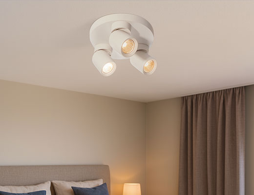 Moderne opbouwspot triple GU10 rond richtbaar 200mm